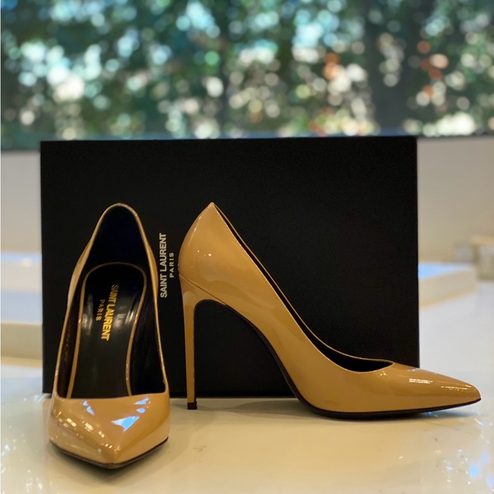 Saint Laurent Vitello Vernice Soft darker nude 37,5